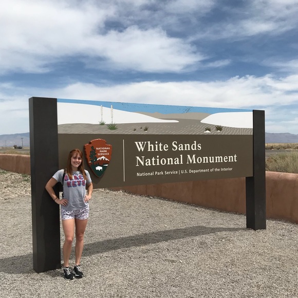 Meet your Posher, Jessica - Picture 9 of 9